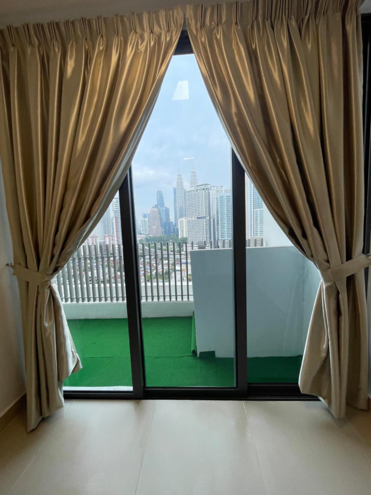 The Luxe Klcc By Homestay
